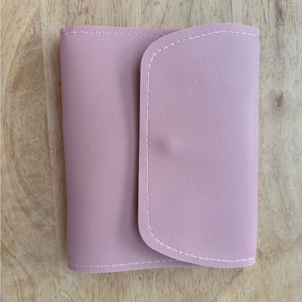 Manicure set - Picture 2 of 4